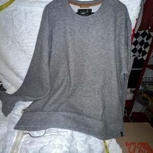 Jachs New York Men's Crew Neck Long Sleeve Sweatshirt